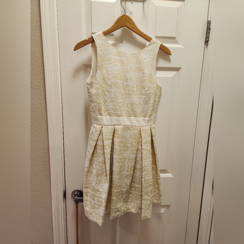 Pimkie cream dress with gold accents